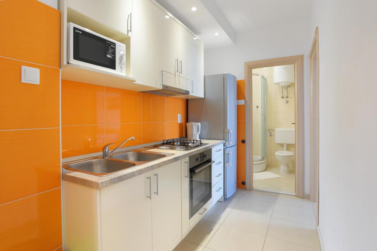 Apartments By The Sea Igrane, Makarska - 6653 Экстерьер фото
