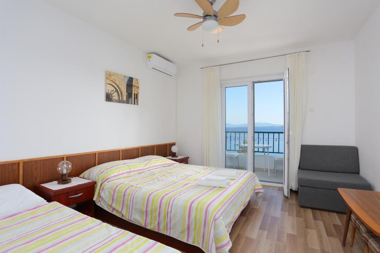 Apartments By The Sea Igrane, Makarska - 6653 Экстерьер фото