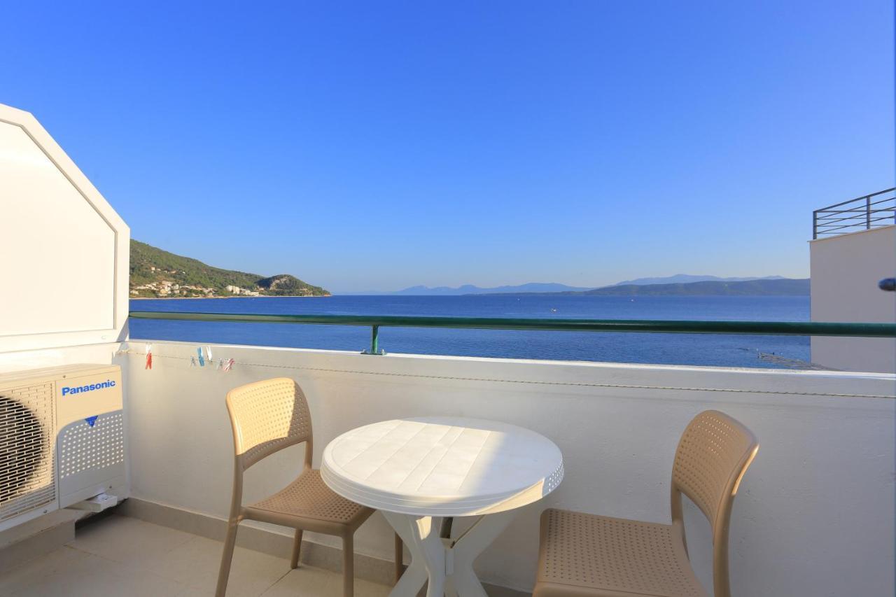 Apartments By The Sea Igrane, Makarska - 6653 Экстерьер фото